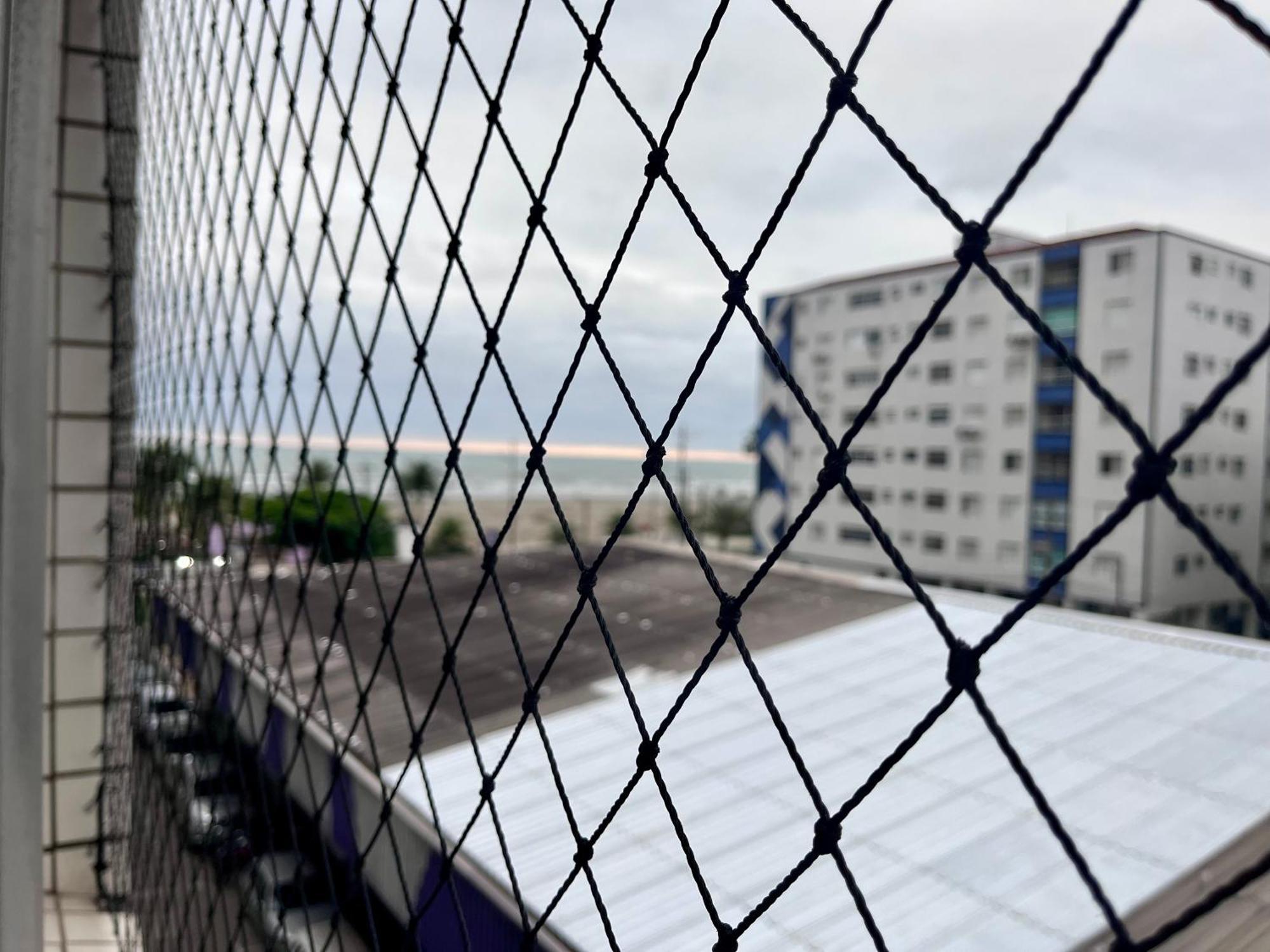 Kitnet Do Alex - Frente Pro Mar - Boqueirão - Apartamento *